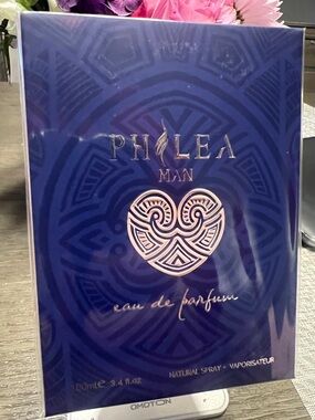 Philea Man Eau de Parfum - Deep Blue & Rose Gold Box